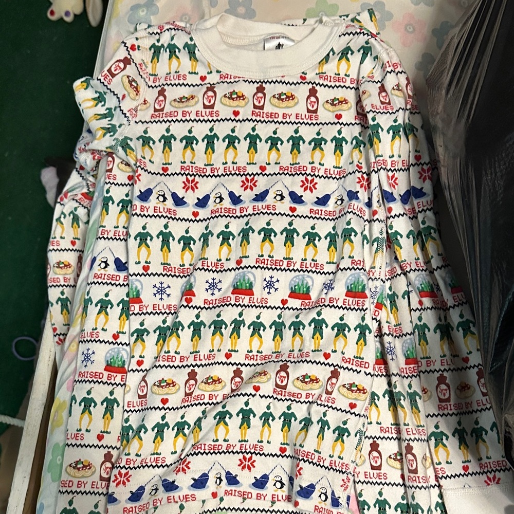 Hanna Andersson Kids Pajama Set - Warner brothers elf movie